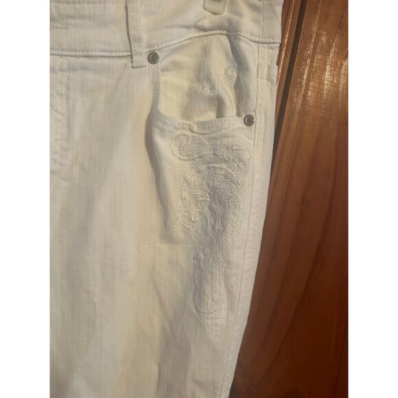 Chicos platinum white bootcut jeans embroidered high rise size 1.5/ 10 - Picture 2 of 5